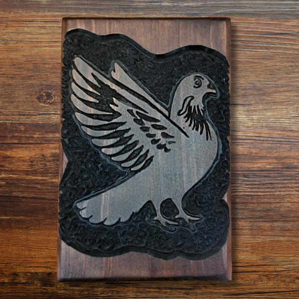 Pigeon White Horse Woodcraft