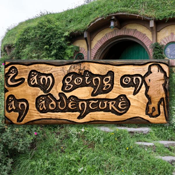 I am going on an adventure (The Hobbit) – Hand carved in reclaimed wood - Image 2